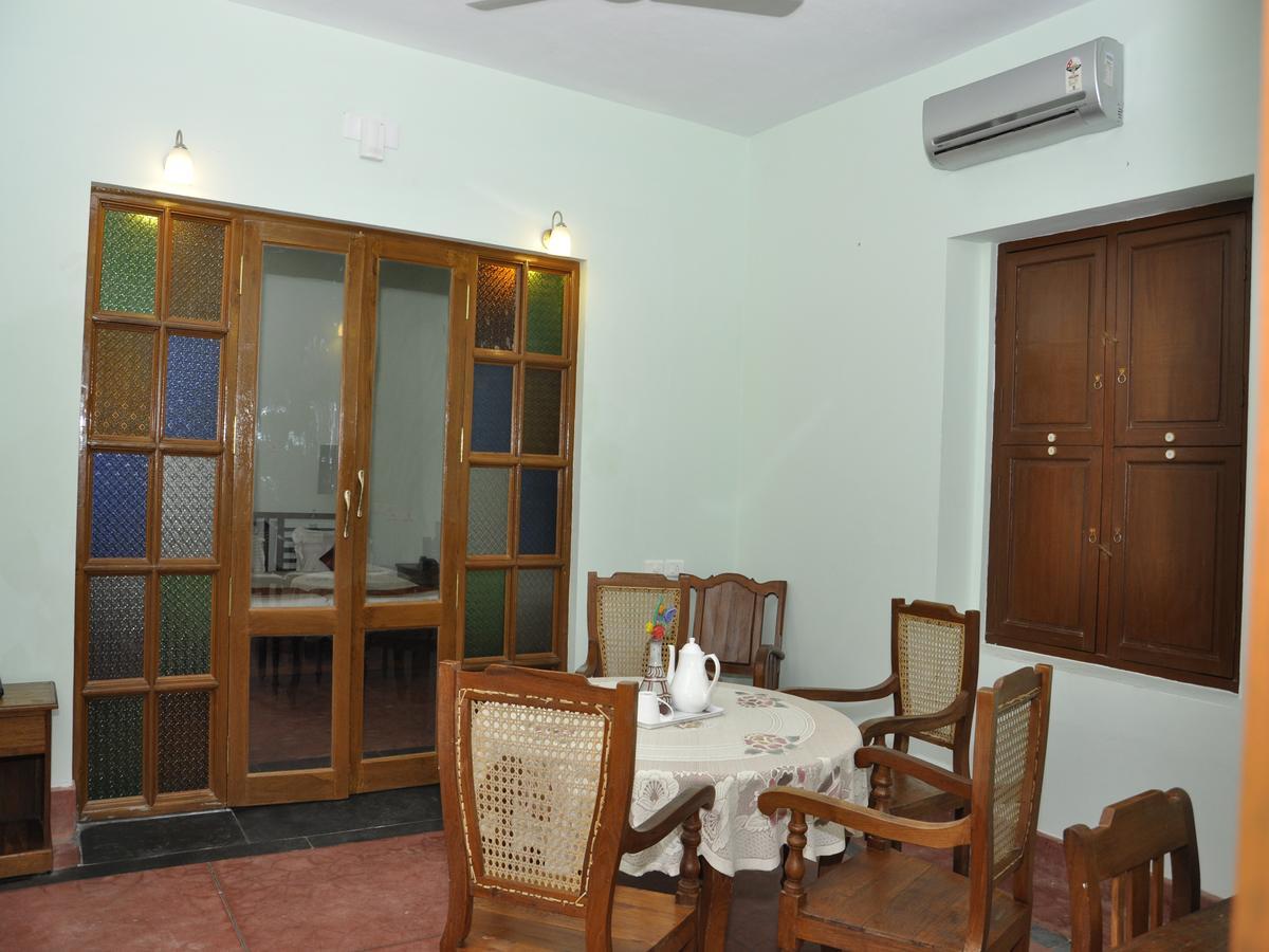 Lakshmi Vilas Mannārgudi Exterior photo